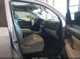 Toyota Sequoia Sr5 5TDBW5G18HS149347 снимка