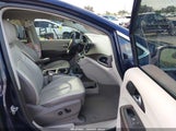 Chrysler Pacifica Touring L Plus 2C4RC1EG9JR112958 снимка