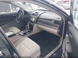 Toyota Camry Le 4T1BF1FK5CU006178 снимка
