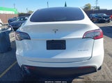 Tesla Model Y Long Range Dual Motor All-Wheel Drive 7SAYGDEE9RF090860 photo