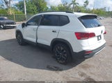 Volkswagen Taos 1.5T S 3VVCX7B2XPM304428 photo
