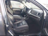 Toyota Highlander Xle 5TDJZRFH7KS724490 снимка