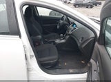 Chevrolet Cruze 1Lt Auto 1G1PC5SB7F7290120 снимка