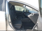 Toyota Corolla Le JTDEPMAE6NJ203298 снимка