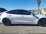 Tesla Model 3 Rear-Wheel Drive 5YJ3E1EA5NF168537 снимка