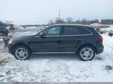 Audi Q5 2.0T Premium WA1L2AFP2GA004194 снимка