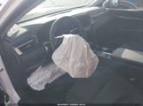 Toyota Camry Le 4T1DAACK2SU536151 снимка