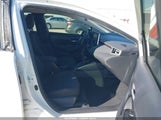 Toyota Corolla Le JTDEPMAE1MJ141856 снимка