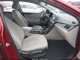 Hyundai Sonata Se 5NPE24AF2FH070928 снимка