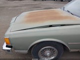 Chevrolet Caprice Classic 1G1BN69H0GY166819 fotografie
