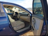 Toyota Camry Le 4T1BE46K18U201786 снимка