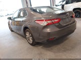 Toyota Camry Le 4T1B11HK8JU550666 photo