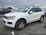 Volkswagen Touareg Tdi Executive WVGEP9BP3ED009352 photo