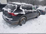 Volkswagen Tiguan 3VV2B7AX7JM185655 снимка