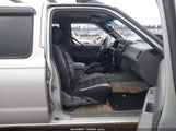 Nissan Frontier Se-V6/Xe-V6 1N6ED27Y1YC401856 снимка