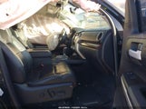 Toyota Tundra Limited 5.7L V8 5TFHY5F1XHX621919 fotografie