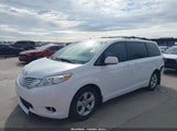 Toyota Sienna Le 8 Passenger 5TDKZ3DC3HS900338 снимка