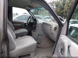 Chevrolet Astro 1GNDM19X03B107027 снимка