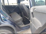 Volkswagen Tiguan S WVGBV3AX5DW611731 photo