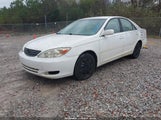 Toyota Camry Le 4T1BE32KX2U087648 снимка