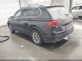 Volkswagen Tiguan 2.0T Se/2.0T Sel/2.0T Sel R-Line/2.0T Sel R-Line Black 3VV2B7AX5KM066164 fotografie