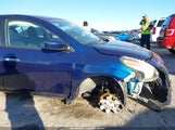 Nissan Versa 1.6 Sv 3N1CN7AP7JL854624 photo