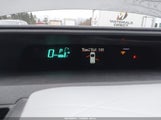 Toyota Prius C Two JTDKDTB37C1506364 снимка