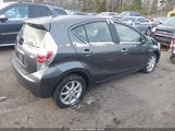 Toyota Prius C Three JTDKDTB34C1018358 снимка