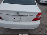 Toyota Camry Le JTDBE32KX40259479 снимка