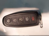 Ford Escape Titanium 1FMCU9J92HUD33660 fotografie