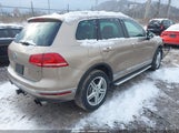 Volkswagen Touareg Tdi Lux WVGEP9BP0GD001373 photo