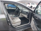 Toyota Camry Le 4T1BF1FKXCU145934 снимка