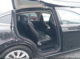 Tesla Model X 60D/70D/75D/90D 5YJXCAE21GF008741 снимка