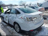 Ford Focus Se 1FAHP3F21CL211113 photo