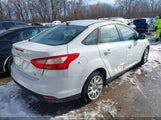 Ford Focus Se 1FAHP3F21CL211113 photo