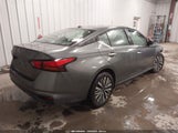 Nissan Altima Sv Fwd 1N4BL4DV5SN316910 photo