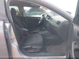 Volkswagen Jetta 2.0L S 3VW2K7AJ5FM409276 снимка
