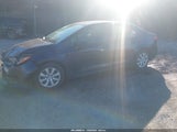 Toyota Corolla Le JTDEPRAE1LJ005562 снимка