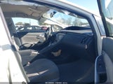 Toyota Prius Three JTDKN3DU8F0428481 снимка