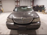 Lincoln Town Car Signature Limited 1LNHM82W85Y624625 photo