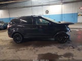 Ford Escape Se 1FMCU9GD1HUA35404 снимка