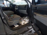 Toyota Tundra Grade 4.6L V8 5TFUM5F13DX044655 fotografie