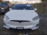 Tesla Model X Long Range Dual Motor All-Wheel Drive/Long Range Plus Dual Motor All-Wheel Drive 5YJXCAE21MF323910 fotografie