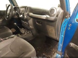 Jeep Wrangler Sport 1C4AJWAG3EL219038 снимка