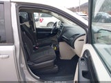 Dodge Grand Caravan Se 2C4RDGBG5JR136811 снимка