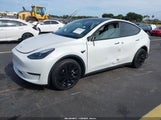 Tesla Model Y 7SAYGAEE9PF792088 снимка