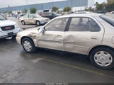 Toyota Camry Le JT2GK12E3S0101407 снимка