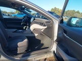 Toyota Camry Le 4T1C11AK5PU080040 photo