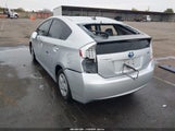 Toyota Prius Three JTDKN3DU8B5325445 fotografie