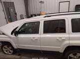 Jeep Patriot Latitude 4X4 1C4NJRFB1HD113900 photo